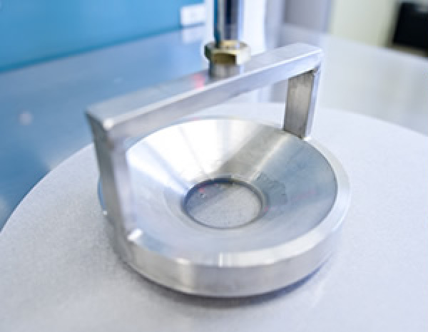 バブルポイント試験（ISO 4003）